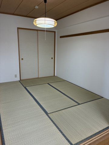 ダイアパレス笹口3丁目の和室