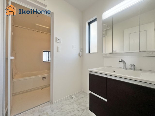 明石市西明石町2丁目　全2棟　A号棟の洗面所|【ホームページに現地動画掲載中】●年中無休：当日予約可●畳２枚分の一般的な洗面室です