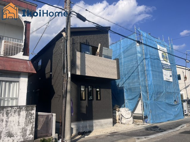 明石市西明石町2丁目　全2棟　A号棟の駐車場|【ホームページに現地動画掲載中】●年中無休：当日予約可●駅近ながら1台車可！交通量少なめで入出庫安心