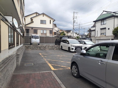 【駐車場】 | アレーゼＦ