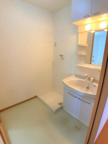 グランシャリオの洗面所