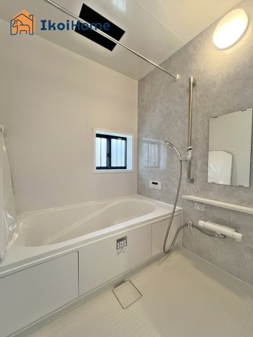 明石市西明石町2丁目　全2棟　B号棟の浴室|【ホームページに現地動画掲載中】●年中無休：当日予約可●足を伸ばしてご入浴いただけます