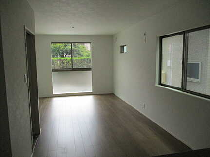 広島市佐伯区五月が丘5丁目　の居間・リビング