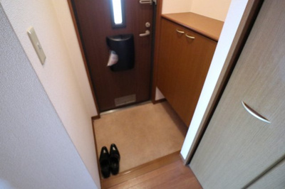 【玄関】 | ヴェルドミール敷島B