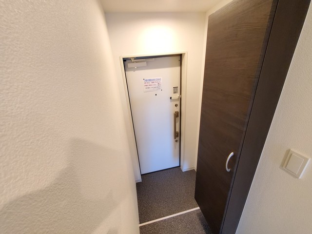 シエルコート笹塚の玄関