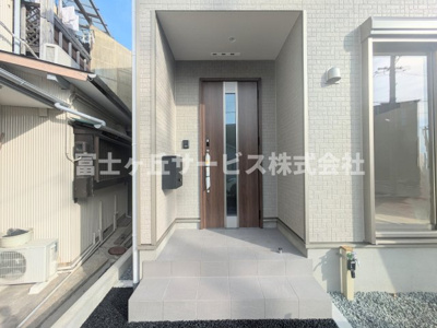 【エントランス】 | 浜松市中央区龍禅寺町 2期 新築一戸建て 1号棟 | エントランスです