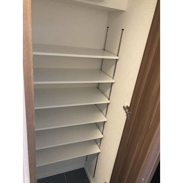 川崎市麻生区上麻生１丁目の賃貸マンションの収納