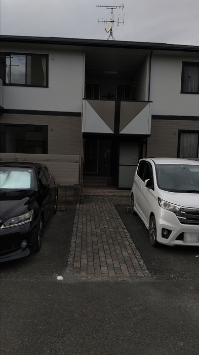 パークサイドヴィラ E棟の駐車場