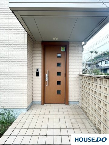 中古戸建　積水ハウス施工　足利市八椚町の玄関|シンプルで使いやすい玄関です