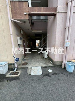 【エントランス】 | ル・メルシェ