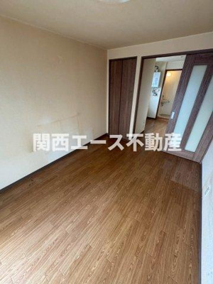  | ル・メルシェ