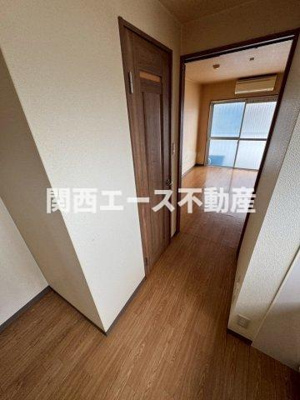  | ル・メルシェ