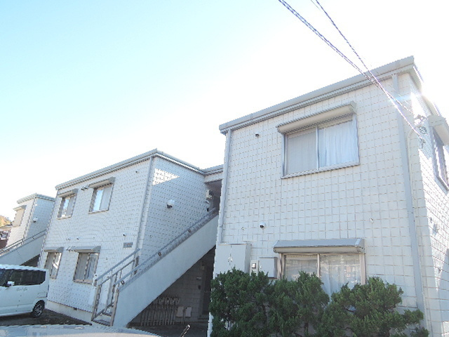 メゾン青木Ａ棟の外観