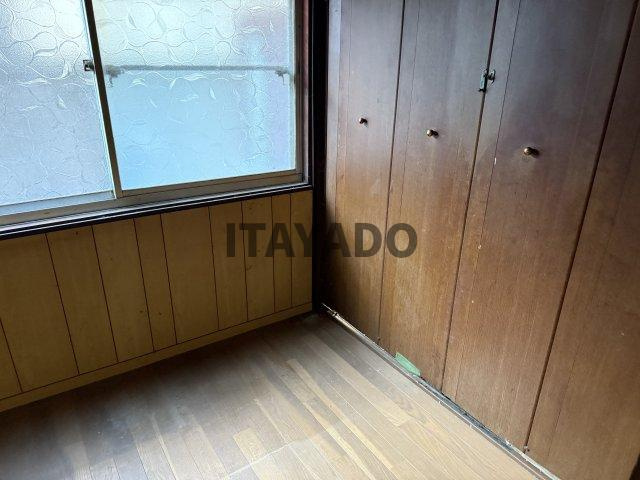 【洋室】 | 須磨区大手町２丁目_借地権付連棟中古戸建