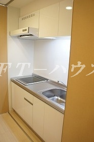 リブリ・滝台のキッチン