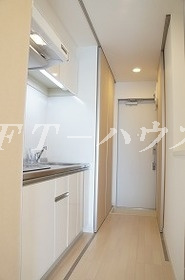 リブリ・滝台の玄関