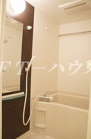 リブリ・滝台の浴室