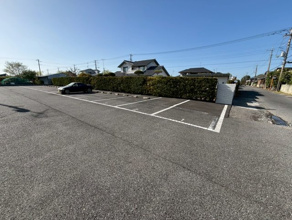 【駐車場】