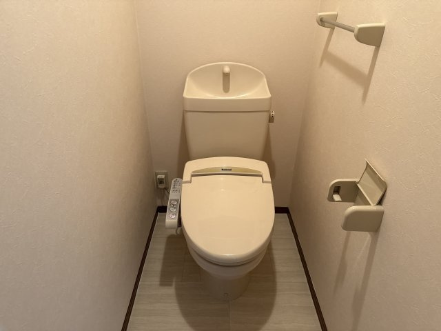 クレインウッド恵美酒　B棟のトイレ