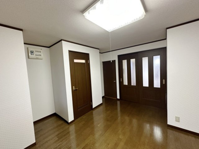 【居間・リビング】 | リステル西村II