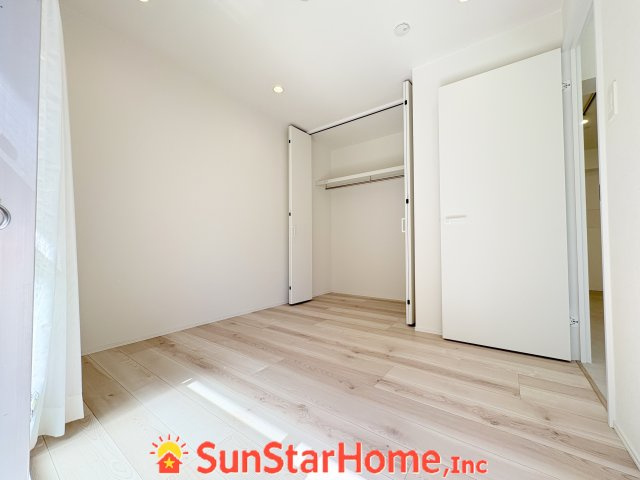 【※サンスターホーム限定物件】ウィスタリヤマンション小川東町201　リノベ済み　角部屋　駅近　3路線利用可の洋室