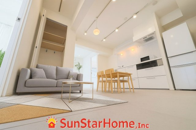 【※サンスターホーム限定物件】ウィスタリヤマンション小川東町201　リノベ済み　角部屋　駅近　3路線利用可