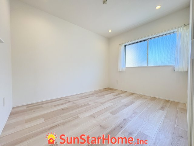 【※サンスターホーム限定物件】ウィスタリヤマンション小川東町201　リノベ済み　角部屋　駅近　3路線利用可の洋室