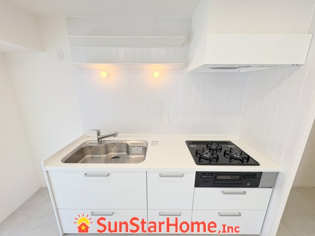 【※サンスターホーム限定物件】ウィスタリヤマンション小川東町201　リノベ済み　角部屋　駅近　3路線利用可のキッチン