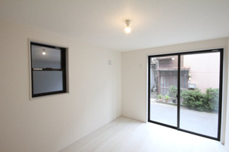 【洋室】 | 三郷市高州4期 | 1階洋室6帖