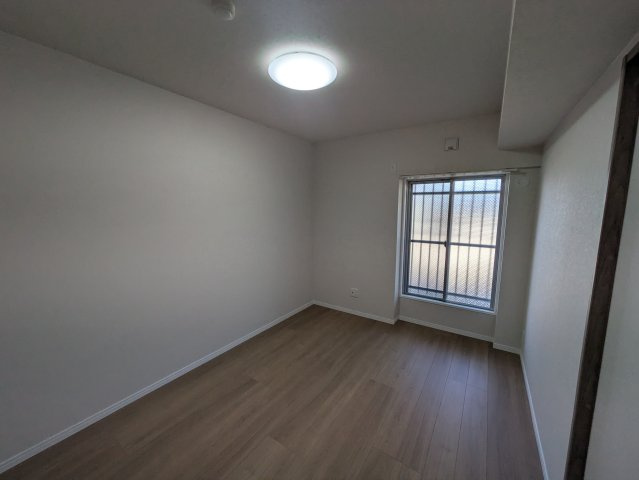 【洋室】ファミリエール古河 