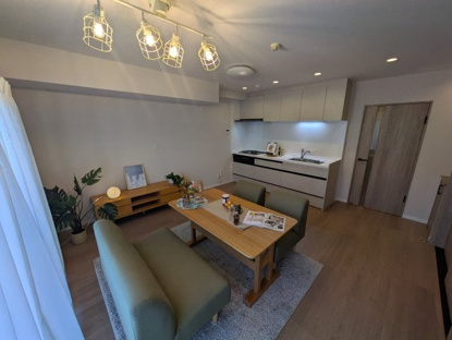 【居間・リビング】ファミリエール古河 