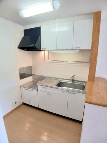 【キッチン】 | ヴィア・ラッテア河久保 | お料理しやすいキッチンです