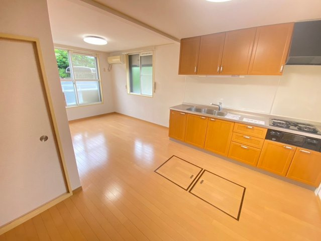 【居間・リビング】