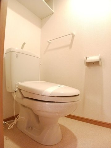 【トイレ】 | レジデンスひらお | 落ち着いた色調のトイレです