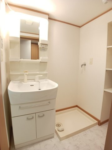 【洗面所】 | レジデンスひらお | コンパクトで使いやすい洗面所