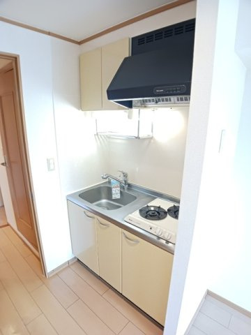 【キッチン】 | レジデンスひらお | キッチンでお料理をお楽しみください