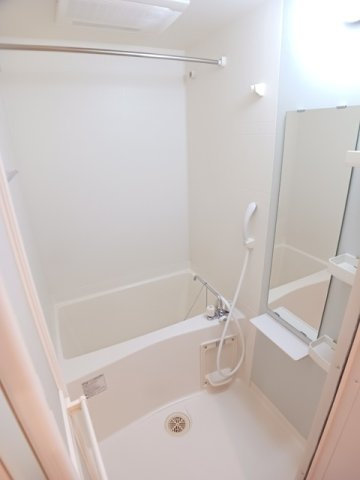 【浴室】 | レジデンスひらお | 日々の暮らしに欠かせないお風呂です