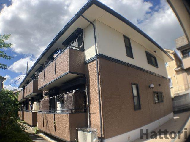 箕面市坊島２丁目のアパート