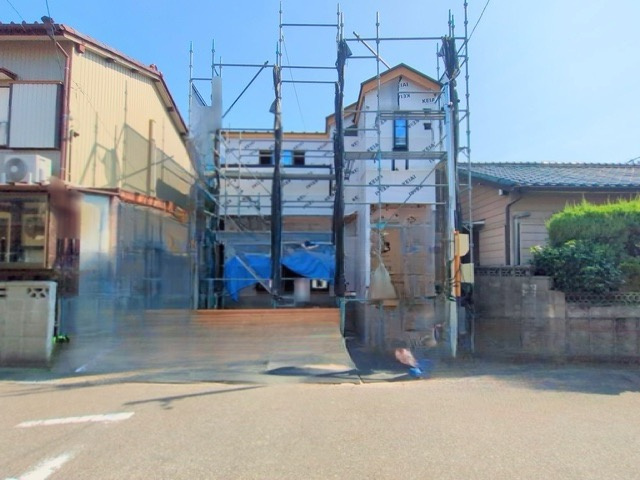 Terrechez　海部郡蟹江町桜1期　新築戸建　1号棟の前面道路含む現地写真