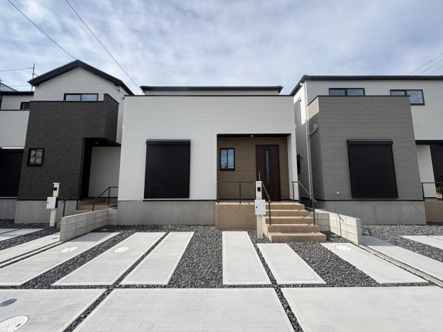 【仲介手数料無料／蟹江町】海部郡蟹江町桜2期　Terrechez　新築戸建　2号棟