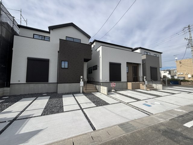 【仲介手数料無料／蟹江町】海部郡蟹江町桜2期　Terrechez　新築戸建　2号棟の外観