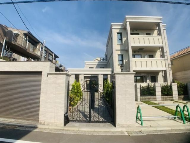 カールスルーエ吉祥寺の外観