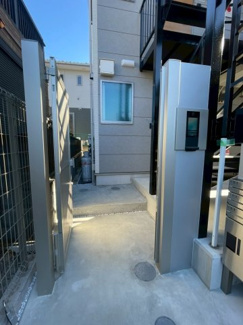 【エントランス】 | ハッピーヒルズ長後 | 賃貸 神奈川県藤沢市下土棚