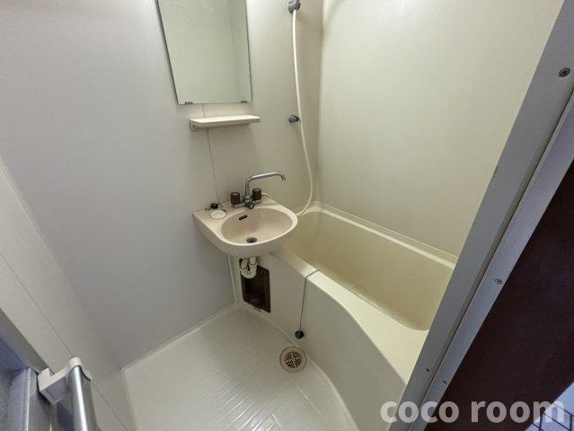 グリーンシティマスイの浴室