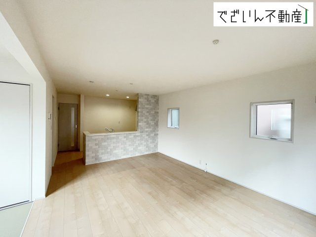 【居間・リビング】 | Livele Garden.S熊谷市宮本町第2　新築住宅 | ≪2号棟≫
現地(2025年11月撮影)