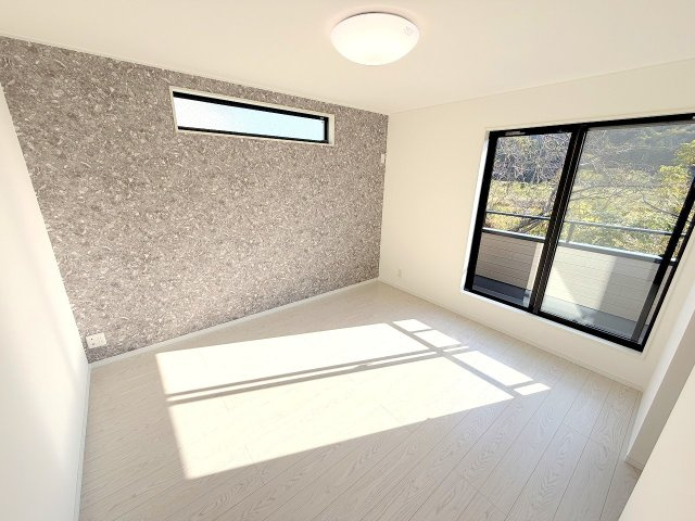 あきる野市野辺　新築分譲の洋室