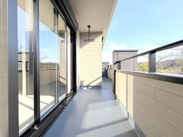 あきる野市野辺　新築分譲のバルコニー