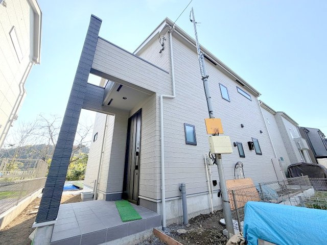 あきる野市野辺　新築分譲の外観