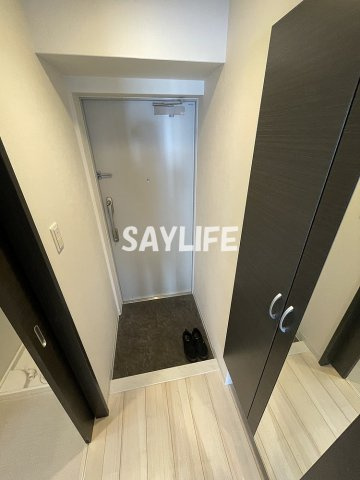 パインリッチの玄関