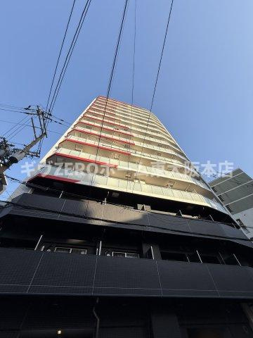 セレニテ難波ミラク参番館の外観
